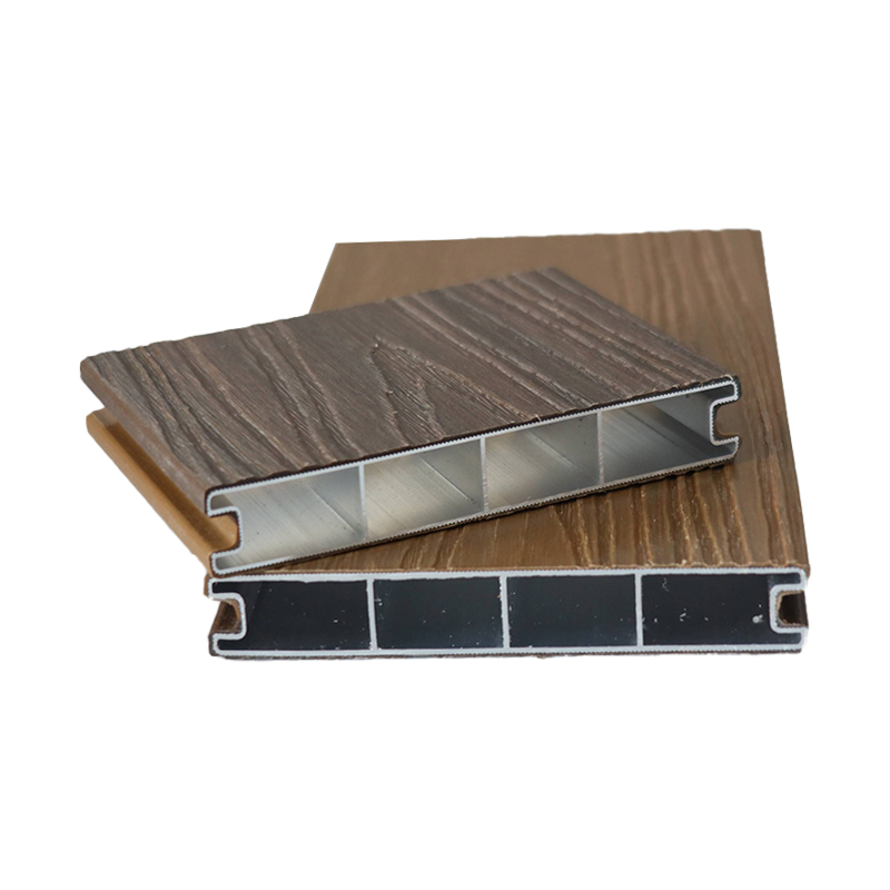 SRL-AL 138*23 mm brannsikkert, vanntett WPC-terrasse med co-ekstrudert aluminium